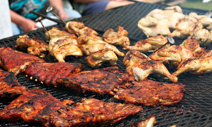 Best Charcoal and gas combo grill 5