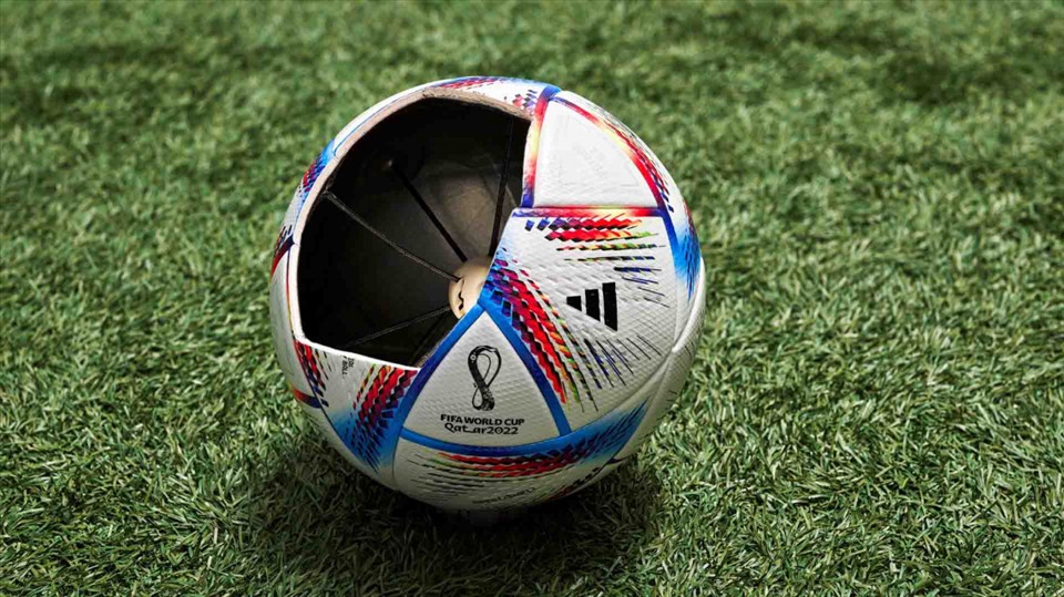 Luật việt vị trong bóng đá được xử lý dễ dàng hơn khi quả bóng tại kỳ world cup 2022 có gắn chip Luật việt vị trong bóng đá được xử lý dễ dàng hơn khi quả bóng tại kỳ world cup 2022 có gắn chip